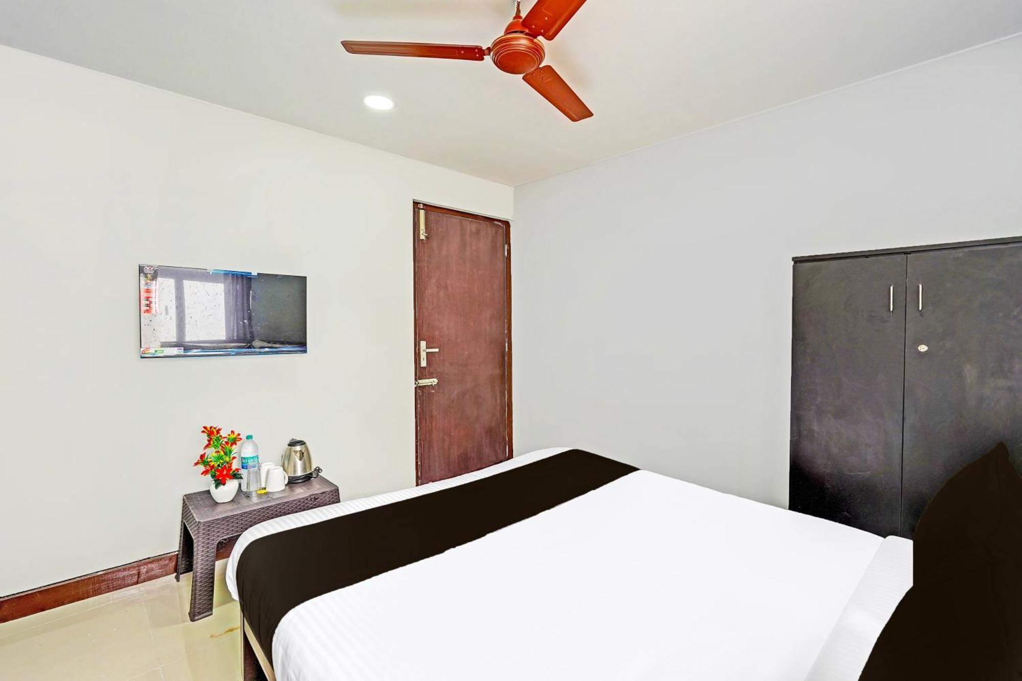 Super Hotel O Sholinganallur Near Anjaneya Temple Chennai Exteriör bild